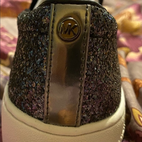 Authentic Michael Kors sneaker slip on gun powder - Picture 3 of 11